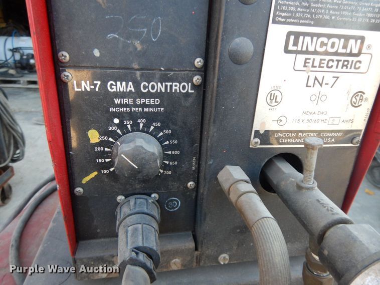 image for item HF9467 Lincoln DC-400  welder