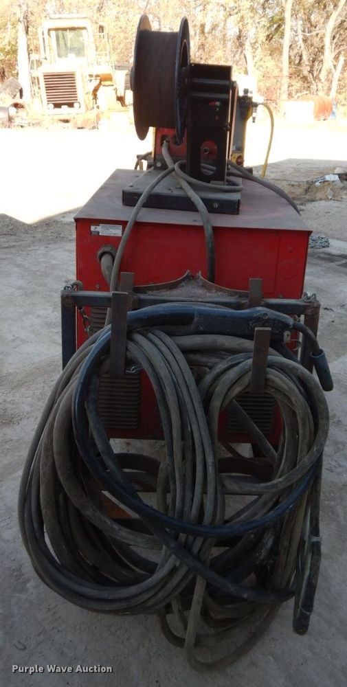 image for item HF9468 Lincoln CV-400  welder
