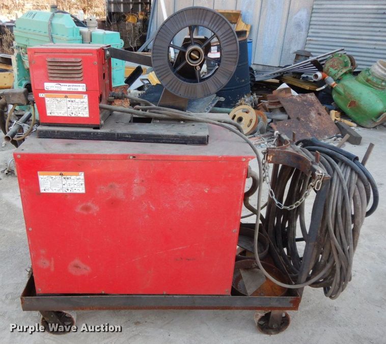 image for item HF9468 Lincoln CV-400  welder