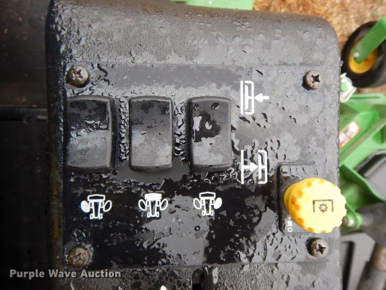 image for item HF9484 2016 John Deere 1600 Turbo  lawn mower