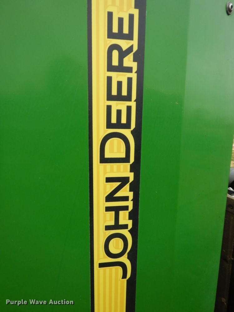 image for item HF9484 2016 John Deere 1600 Turbo  lawn mower