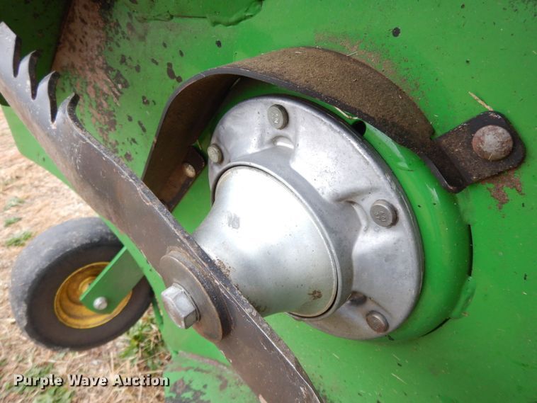 image for item HF9484 2016 John Deere 1600 Turbo  lawn mower