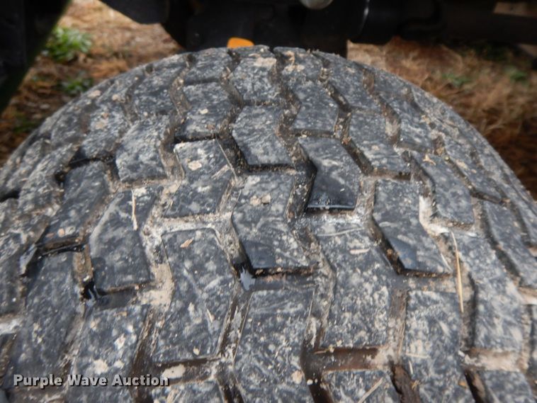 image for item HF9484 2016 John Deere 1600 Turbo  lawn mower