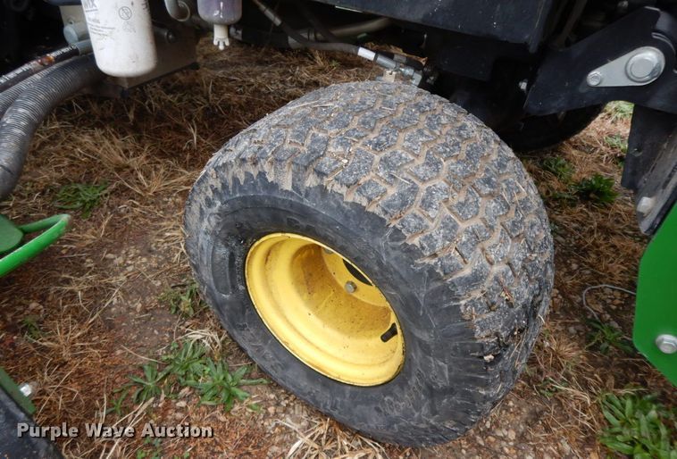 image for item HF9484 2016 John Deere 1600 Turbo  lawn mower