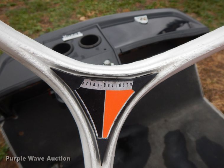 image for item HF9488 1976 Harley Davidson  golf cart