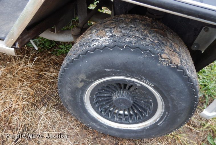 image for item HF9488 1976 Harley Davidson  golf cart