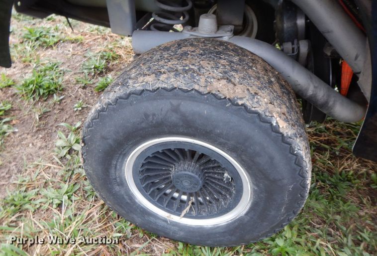 image for item HF9488 1976 Harley Davidson  golf cart