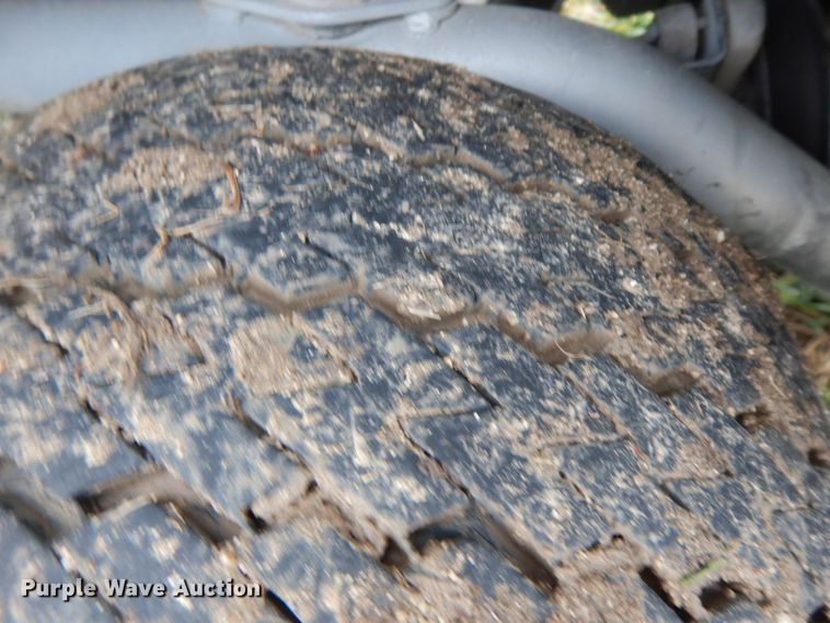 image for item HF9488 1976 Harley Davidson  golf cart