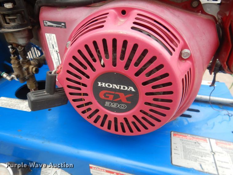 image for item HU9458 Quincy  air compressor