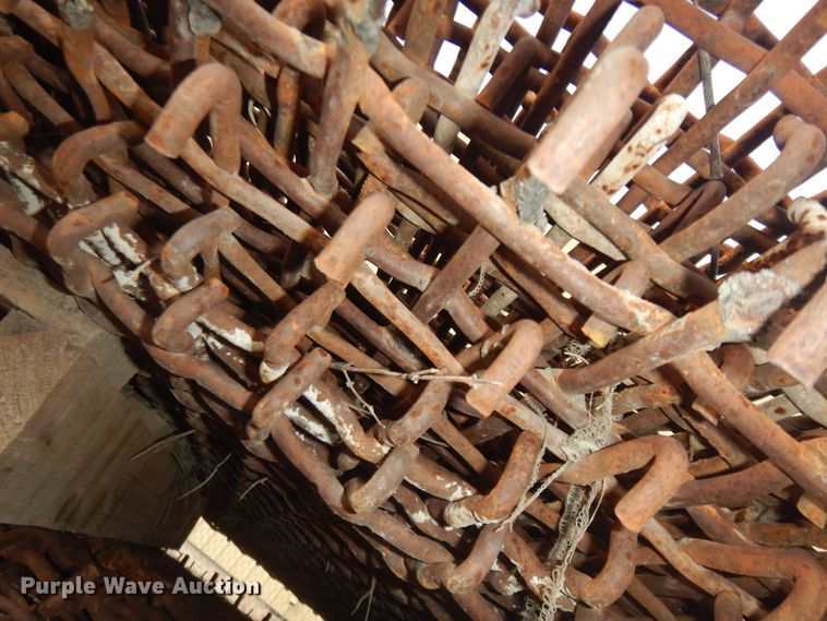 image for item IE9750 Approximately 10 rock screens