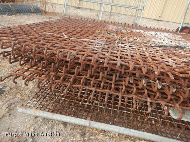 image for item IE9750 Approximately 10 rock screens