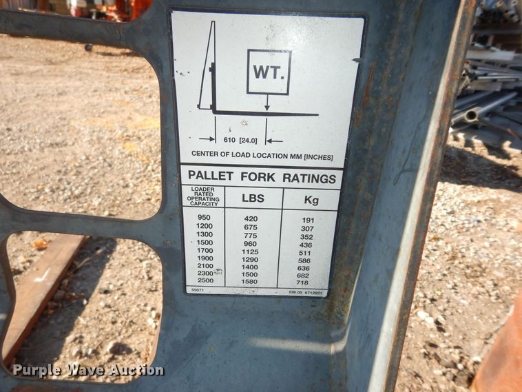 image for item IE9754 Bobcat  48" L skid steer forks