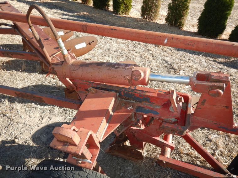 image for item IE9755 (2) bottom plows