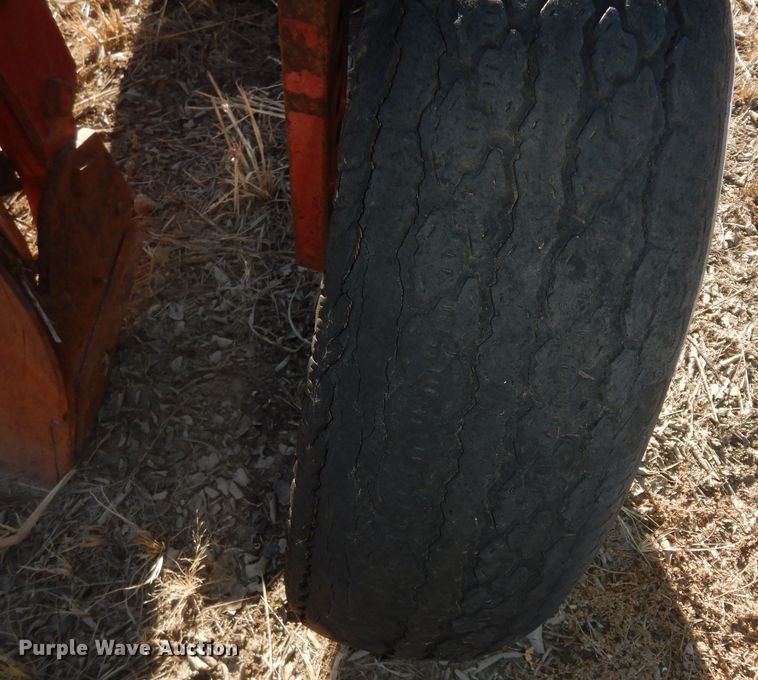 image for item IE9755 (2) bottom plows