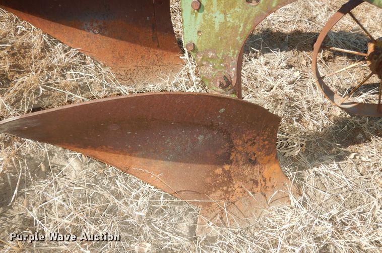 image for item IE9755 (2) bottom plows