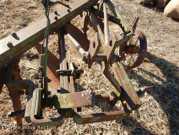 image for item IE9755 (2) bottom plows