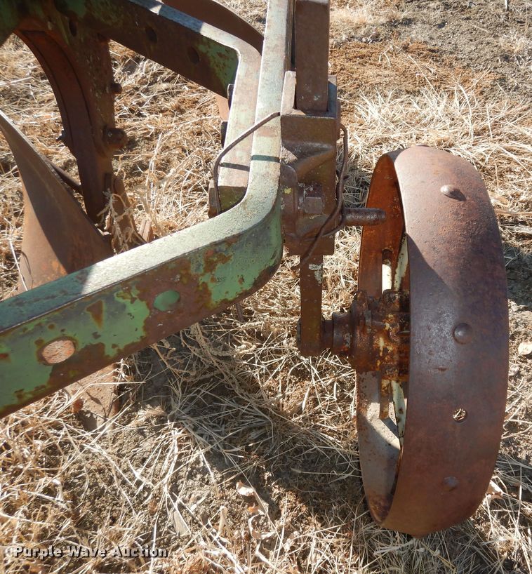 image for item IE9755 (2) bottom plows