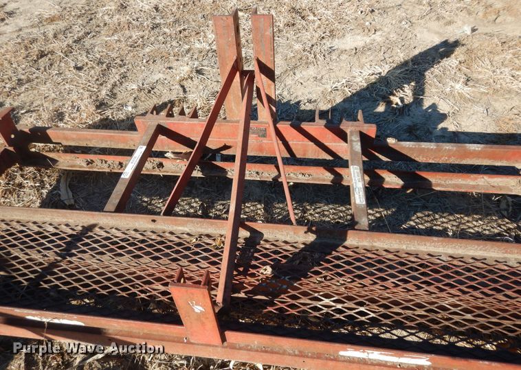 image for item IE9756 (2) pieces of ag equipment