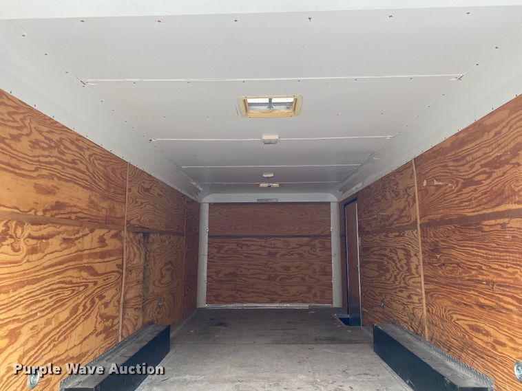 image for item IG9802 2007 Cargo Craft 85202  enclosed cargo trailer