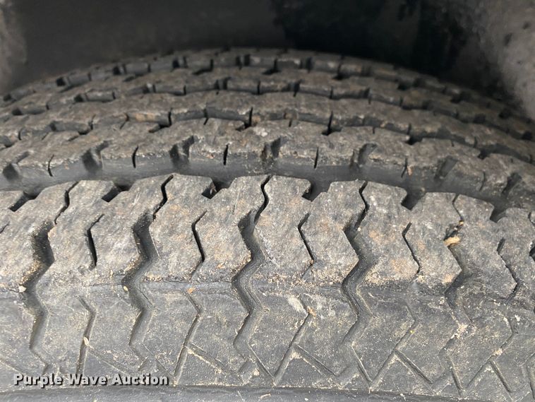 image for item IG9802 2007 Cargo Craft 85202  enclosed cargo trailer