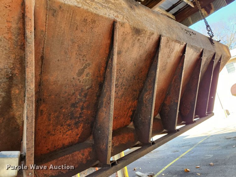 image for item JB9760 (2) Swenson spreaders