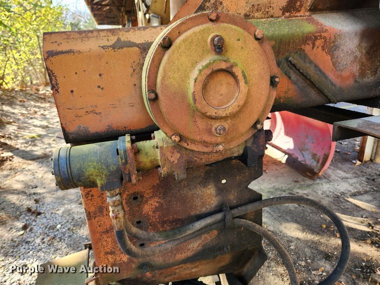 image for item JB9760 (2) Swenson spreaders