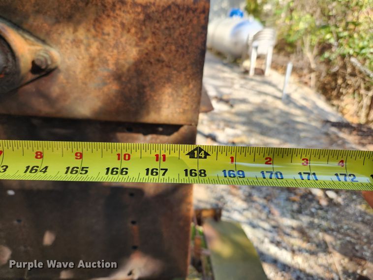 image for item JB9760 (2) Swenson spreaders