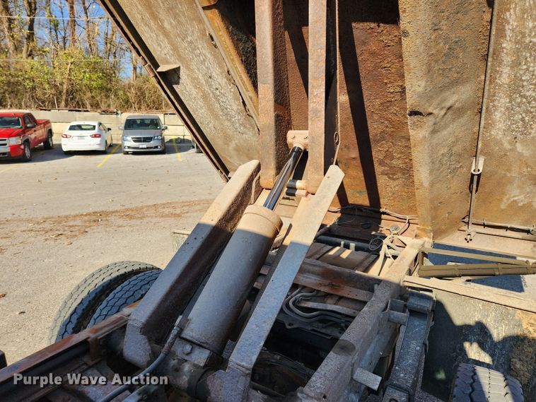 image for item JB9763 2008 Ford F550 Super Duty XL  dump truck