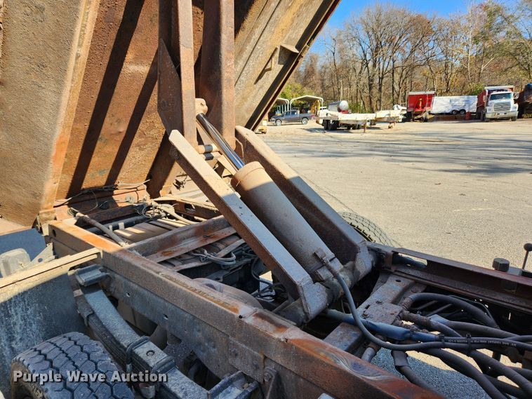 image for item JB9763 2008 Ford F550 Super Duty XL  dump truck