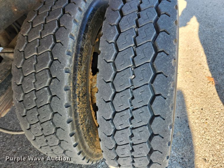 image for item JB9763 2008 Ford F550 Super Duty XL  dump truck