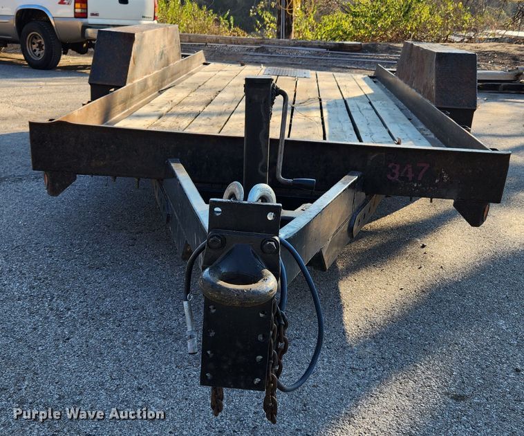 image for item JB9764 2003 Brooks Brothers SLT1523-E  tilt deck equipment trailer