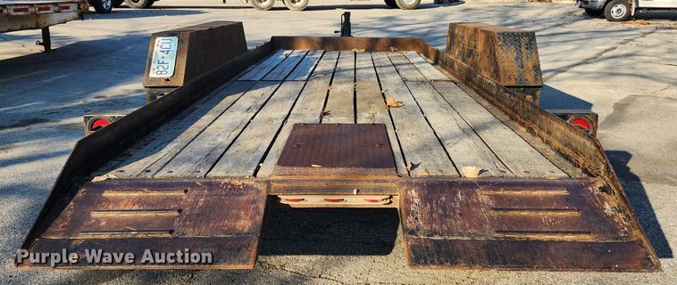 image for item JB9764 2003 Brooks Brothers SLT1523-E  tilt deck equipment trailer