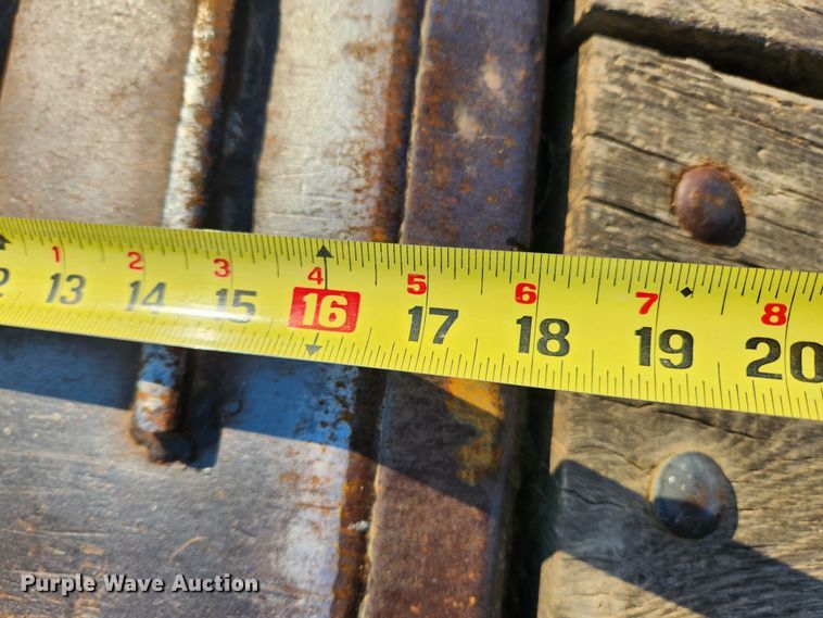 image for item JB9764 2003 Brooks Brothers SLT1523-E  tilt deck equipment trailer