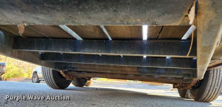 image for item JB9764 2003 Brooks Brothers SLT1523-E  tilt deck equipment trailer