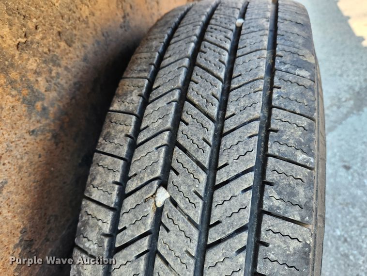 image for item JB9764 2003 Brooks Brothers SLT1523-E  tilt deck equipment trailer