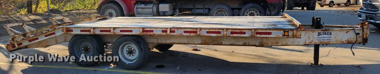 image for item JB9765 1986 Cronkhite  equipment trailer