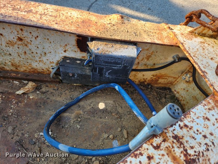 image for item JB9765 1986 Cronkhite  equipment trailer