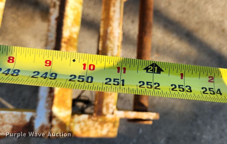 image for item JB9765 1986 Cronkhite  equipment trailer