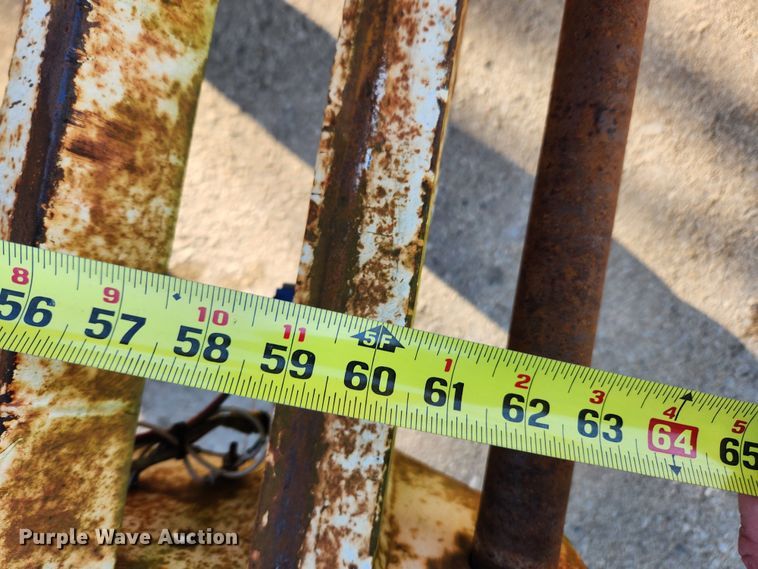 image for item JB9765 1986 Cronkhite  equipment trailer