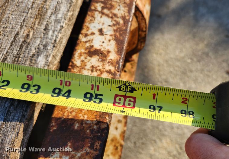 image for item JB9765 1986 Cronkhite  equipment trailer