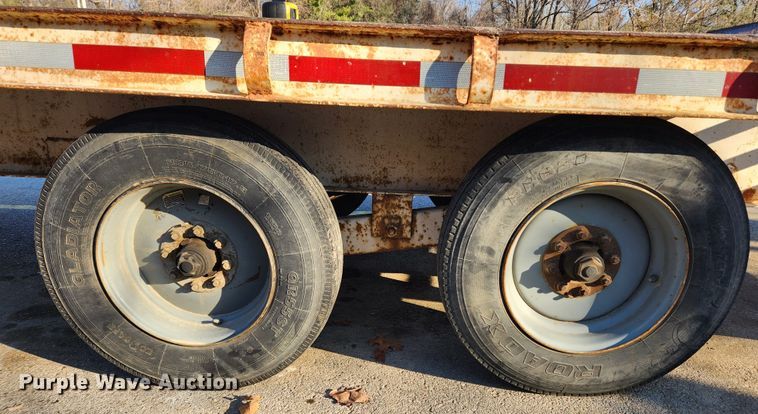 image for item JB9765 1986 Cronkhite  equipment trailer