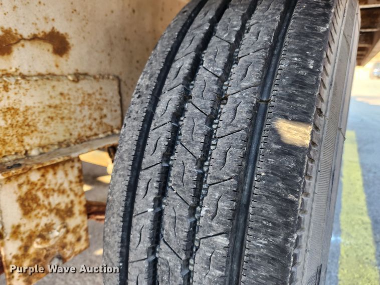 image for item JB9765 1986 Cronkhite  equipment trailer