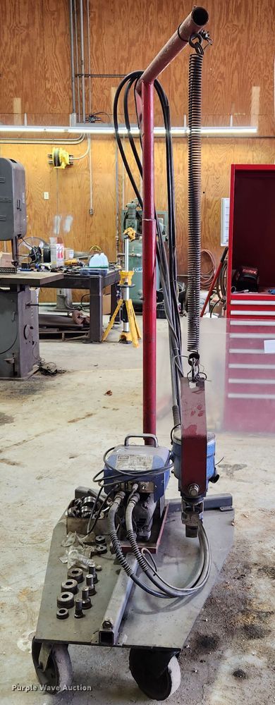 image for item JB9784 Nitto Kohki HPD-05  hydraulic punch