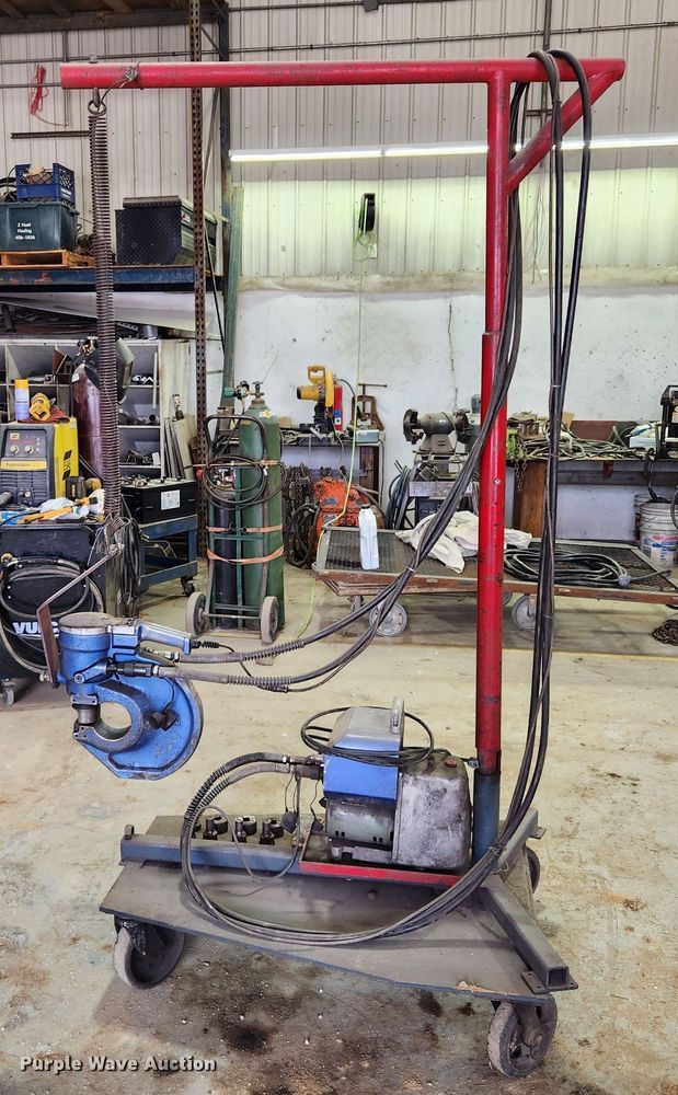 image for item JB9784 Nitto Kohki HPD-05  hydraulic punch