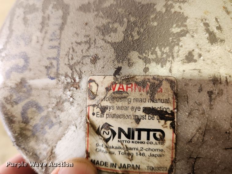 image for item JB9784 Nitto Kohki HPD-05  hydraulic punch