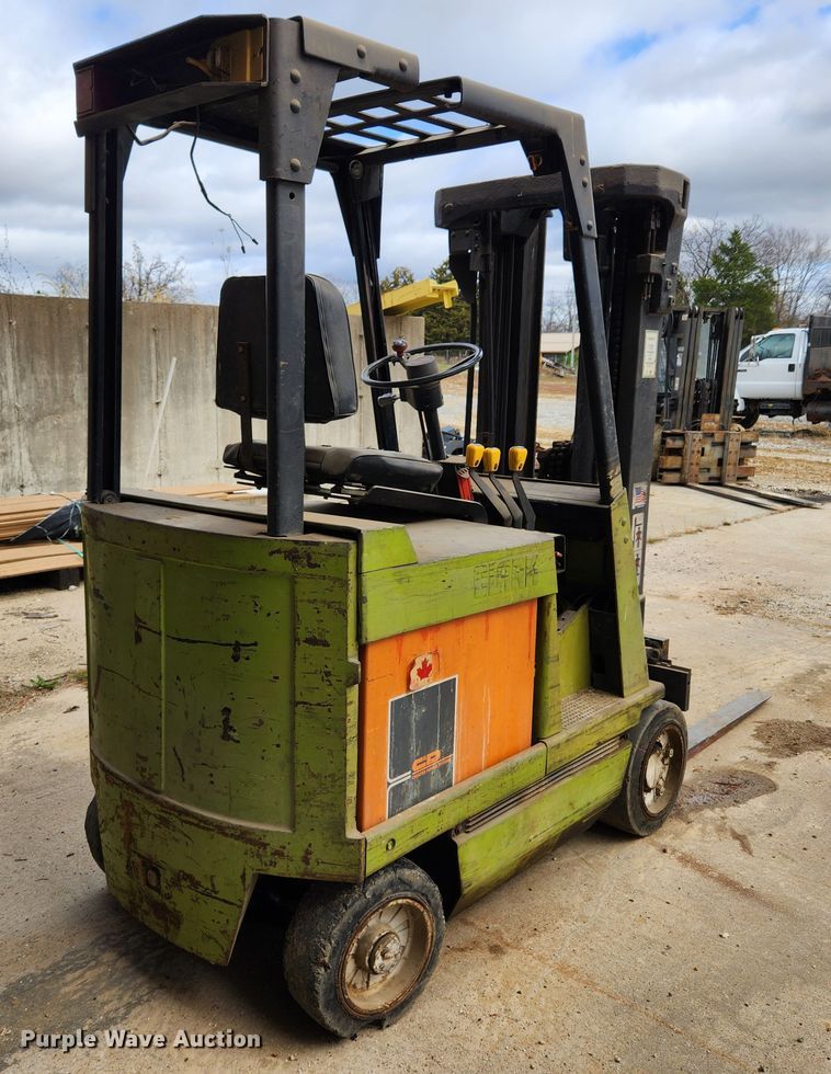 image for item JB9785 Clark ECA25  forklift