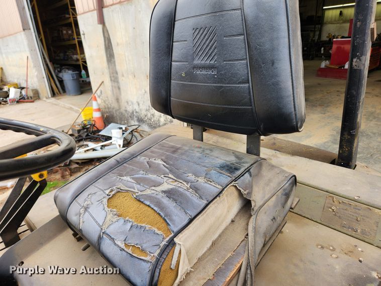 image for item JB9785 Clark ECA25  forklift