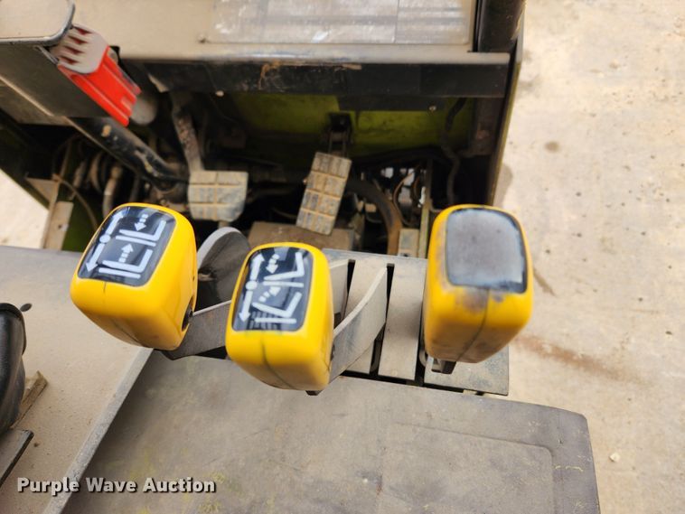 image for item JB9785 Clark ECA25  forklift