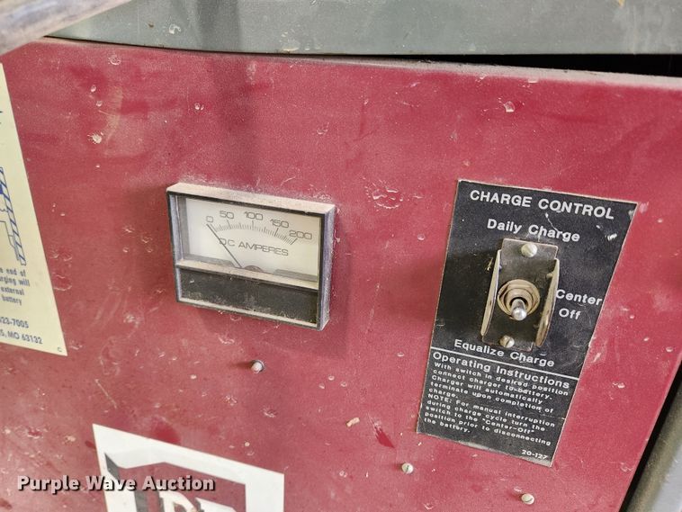 image for item JB9785 Clark ECA25  forklift