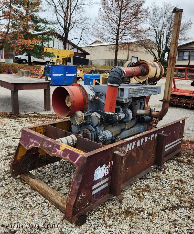 image for item JB9795 Deutz  engine